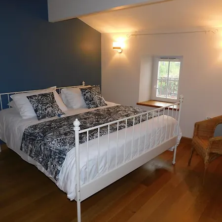 Maison A La Campagne, 6 Personnes, 3 Pour Vous Ressourcer