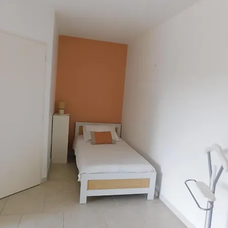 게스트하우스 Climatisee Avec Piscine - 6 Personnes - 3 - Charente Saint-Médard