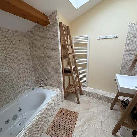 게스트하우스 Climatisee Avec Piscine - 6 Personnes - 3 - Charente *