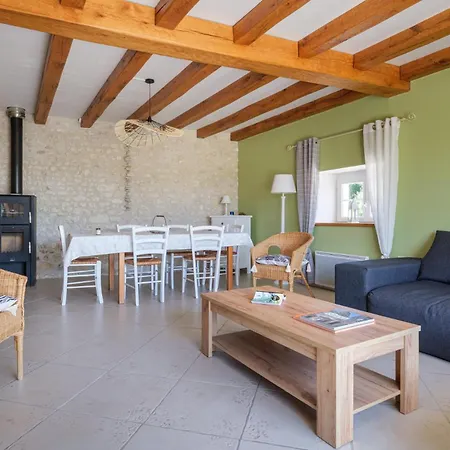 Maison A La Campagne, 6 Personnes, 3 Pour Vous Ressourcer * Saint-Médard